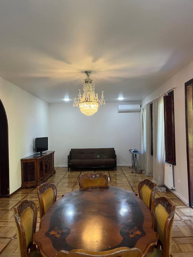3-bedroom And 1-bedroom In شقة كوبوليتي