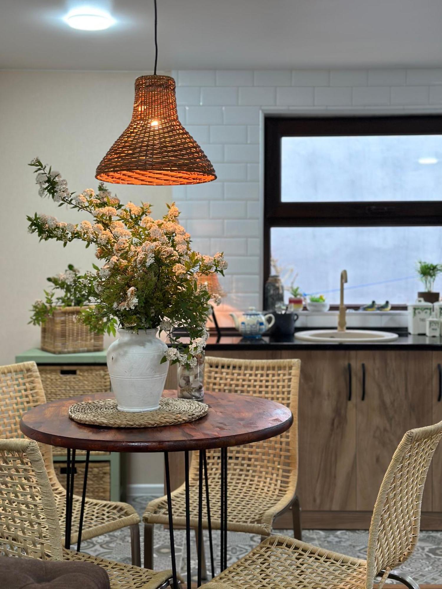 3-bedroom And 1-bedroom In شقة